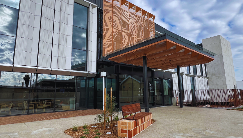 MDHS main entrance via Clarendon Street